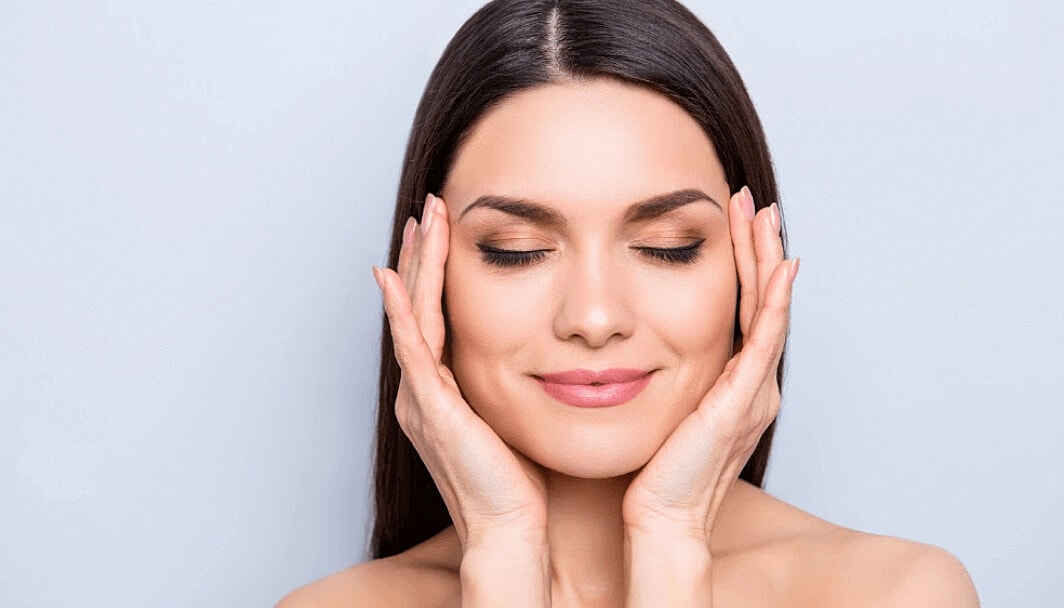 Plump Sunken Cheeks With JUVÉDERM® Injections